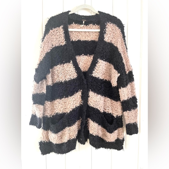 Free People Black/Tan Marshmallow Striped Oversized Cardigan, Sz S (P2P 25”) - Picture 2 of 7